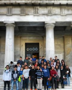 Στη Βουλή των Ελλήνων