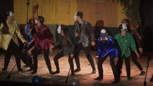 Η Αγέλαστη Πολιτεία και οι Καλικάντζαροι